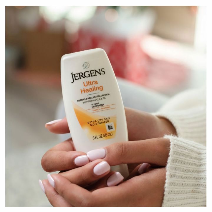 Jergens Healing Skin Moisturizer (21 fl. oz., 2 pk. + 3 fl. oz.)